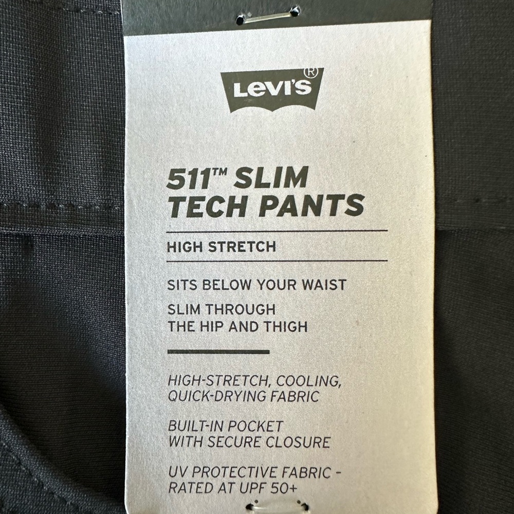 Levis 511 Slim Tech Pants - Black
29x32 - Picture 2 of 4